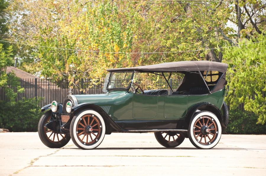  Oldsmobile Light Eight Model 45 Touring 1917 года  (фото 1 из 12)